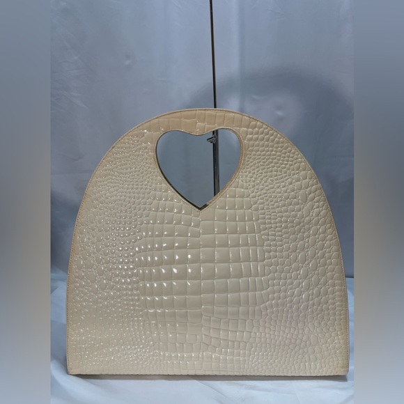 Yves Saint Laurent Handbags - Yves Saint Laurent Crocodile Handbag